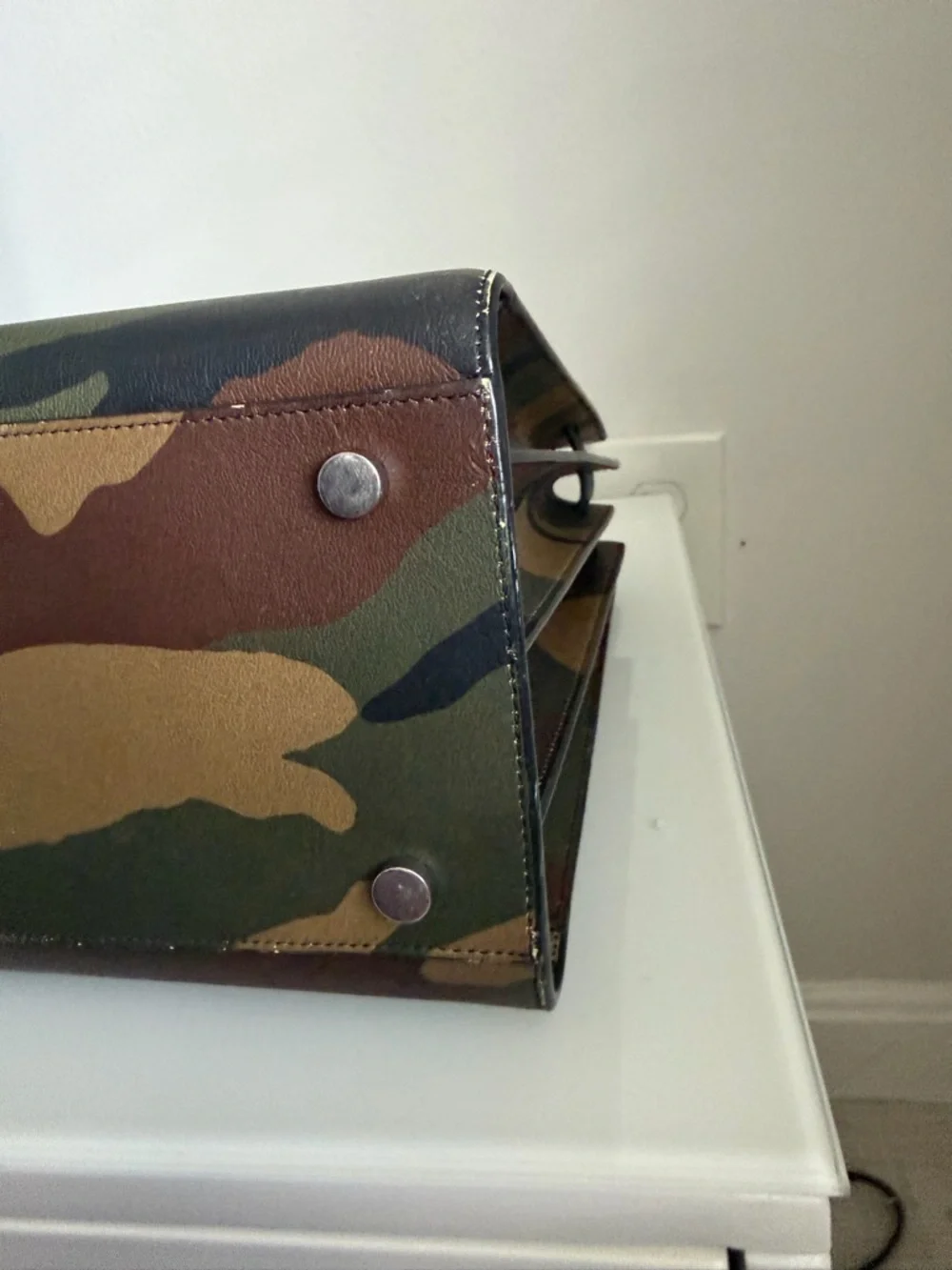 Saint Laurent Camo “Sac De Jour” Handbag - Picture 10 of 10